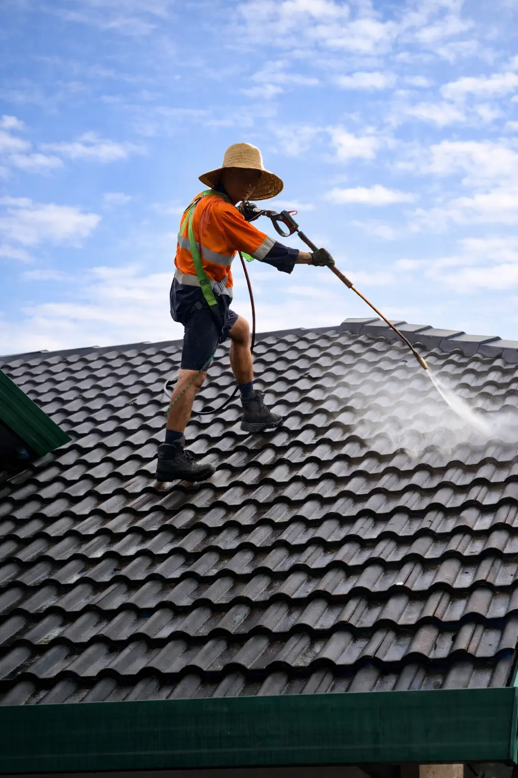 Roof water blasting — tile roof Auckland